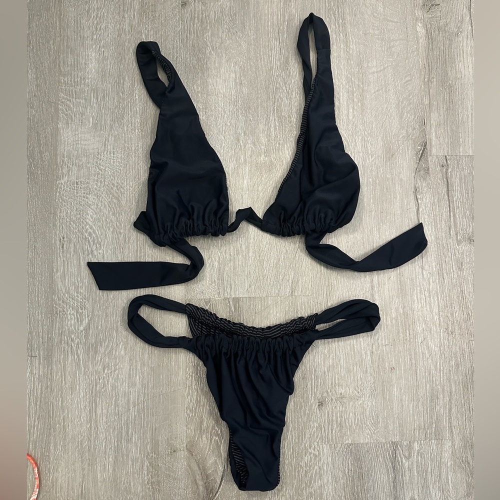 Acacia swimwear in ash